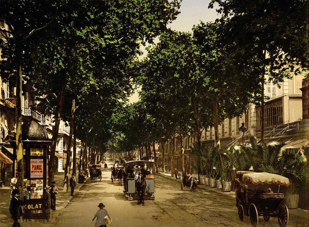 Avenue de la Gare, Nice, French Riviera