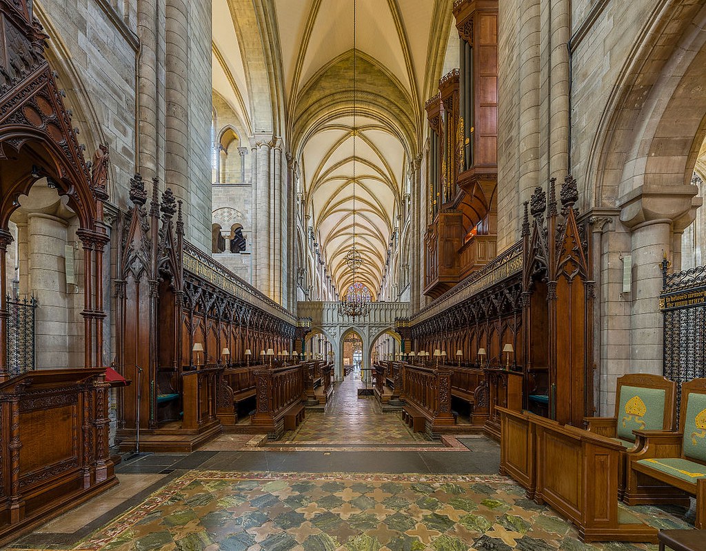 Chichester Cathedral - The Choir looking west. Credit: David Iliff