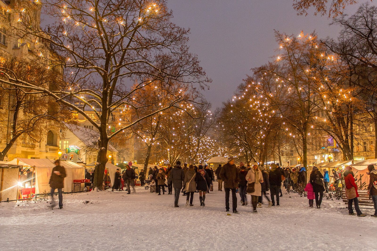 Christmas Market on Richardplatz