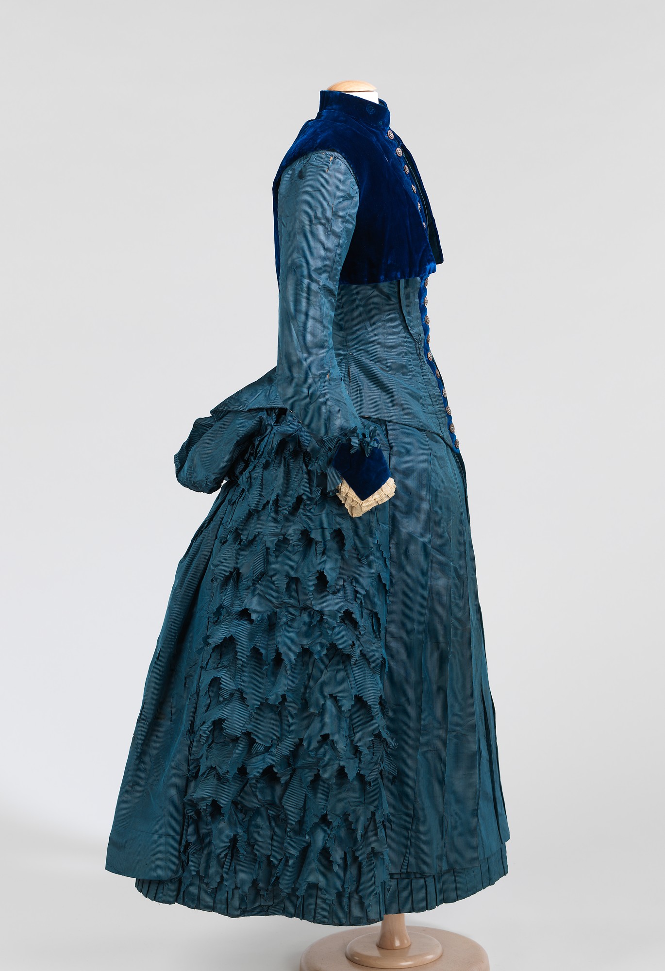 c. 1885. American. Silk, cotton. metmuseum