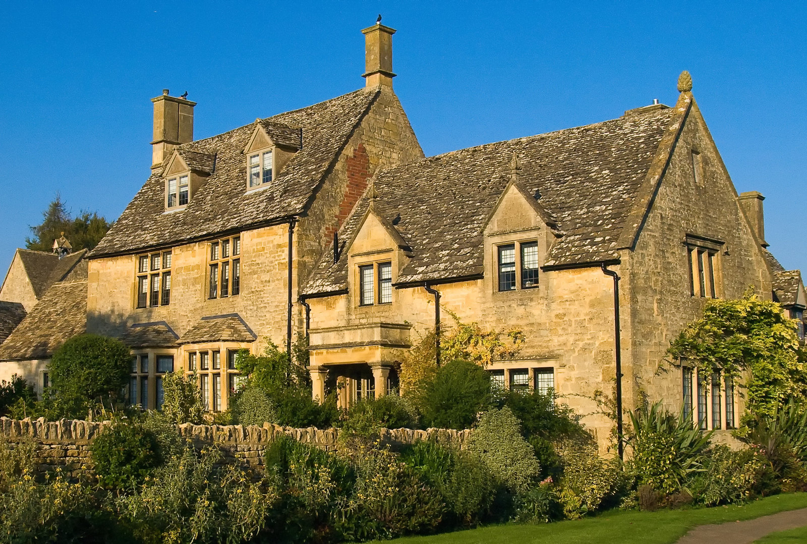 House in Chipping Campden, Gloucestershire. Credit Anguskirk
