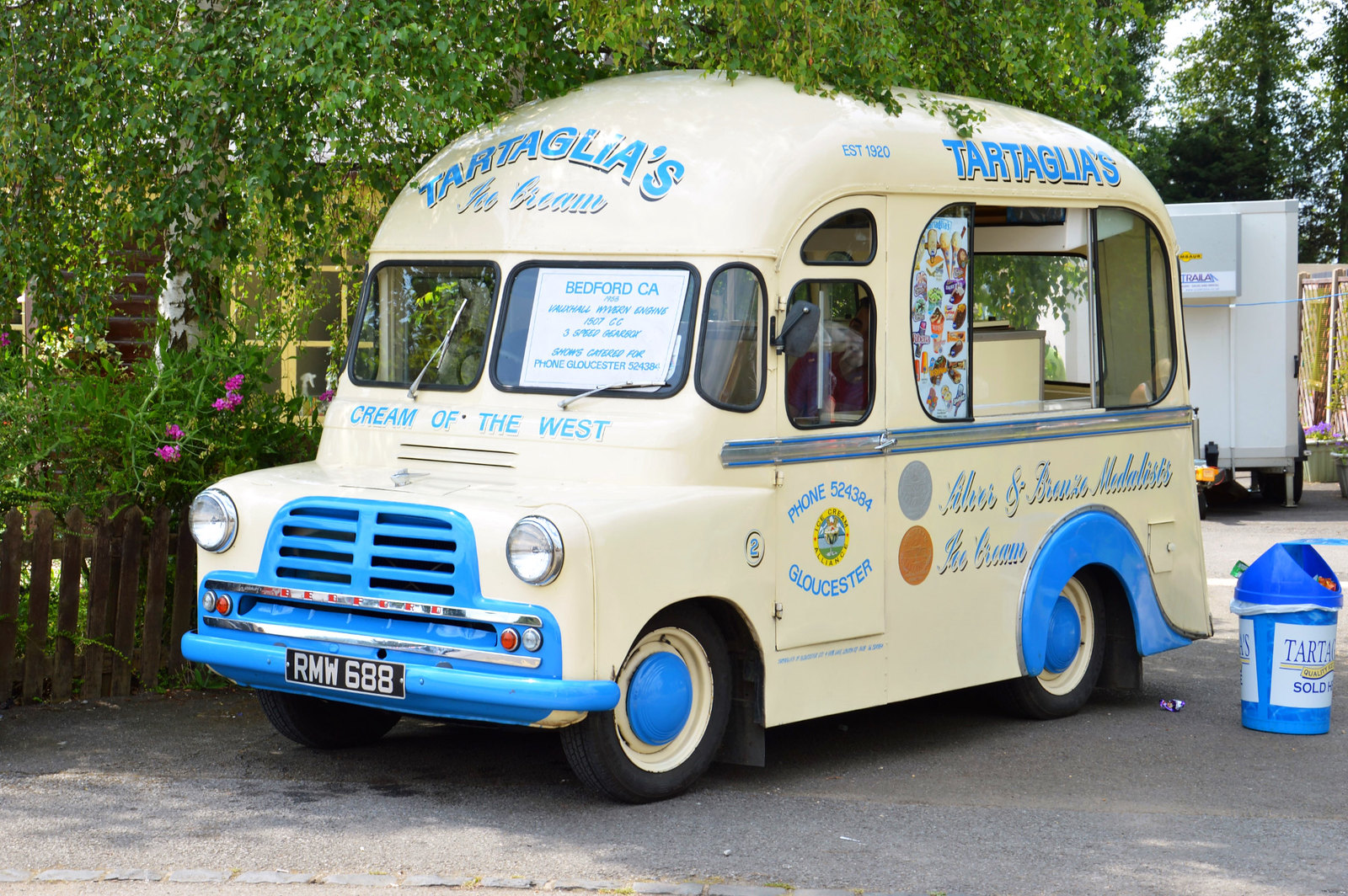 Old fashioned Ice Cream Van. Credit Jim Gloucestershire & Warwickshire Railway