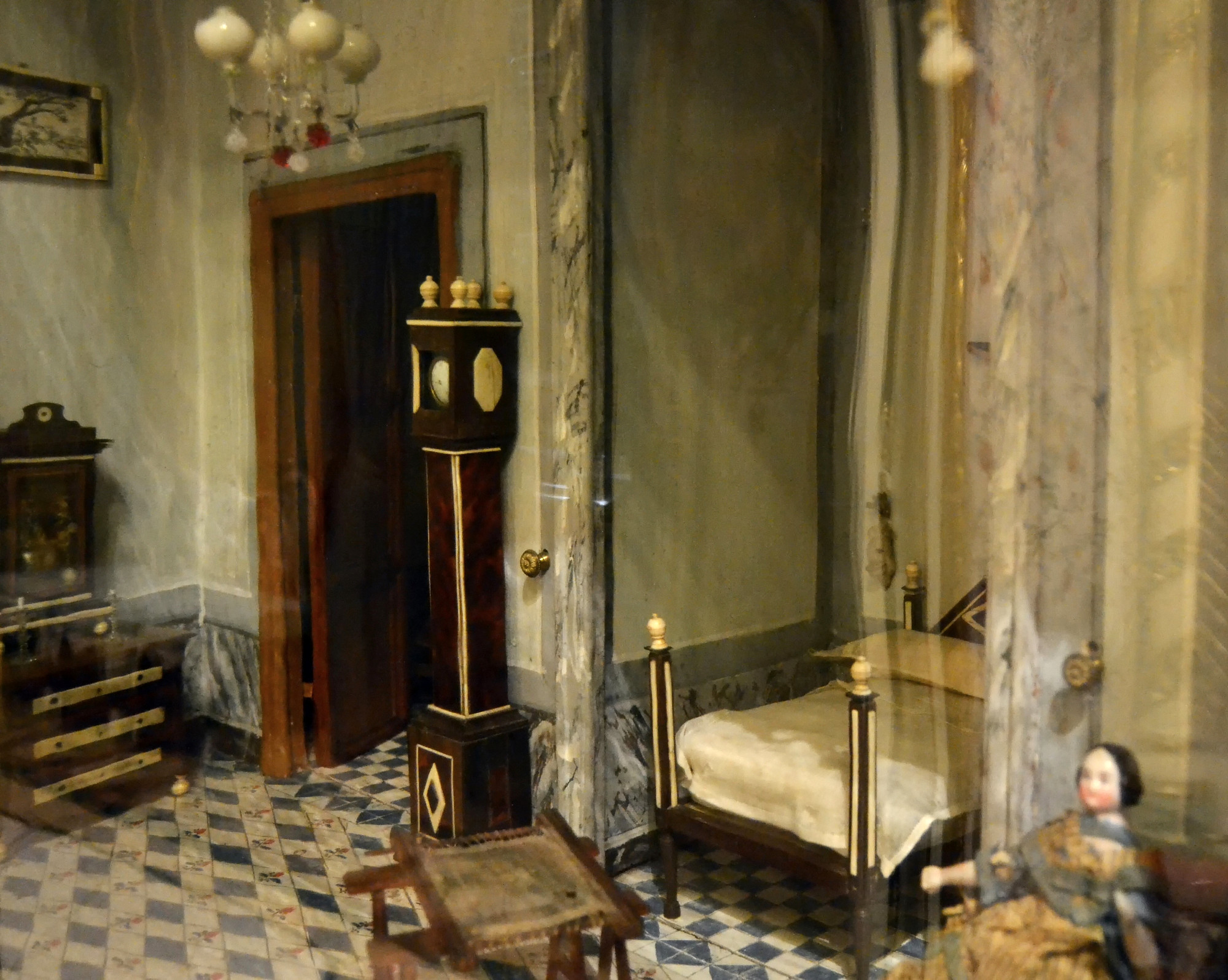 19th-century Dollhouse. Credit Joanbanjo