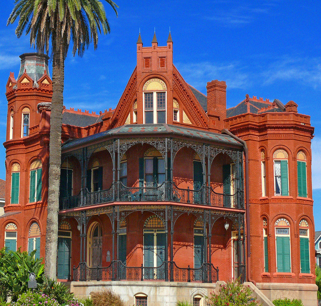 Landes McDonough House Galveston. Credit i_am_jim