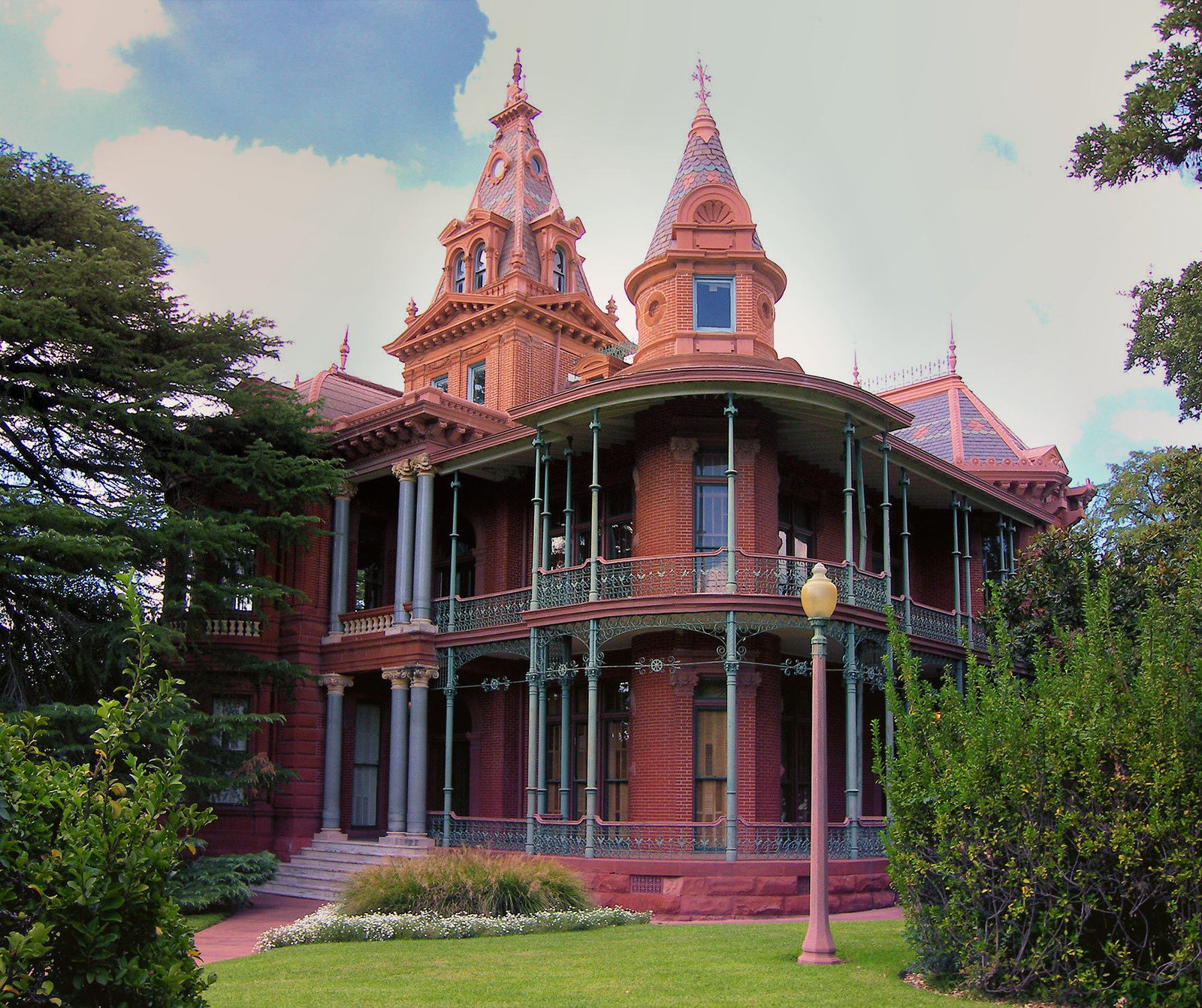 Littlefield House, Austin, Texas. Credit Larry D. Moore
