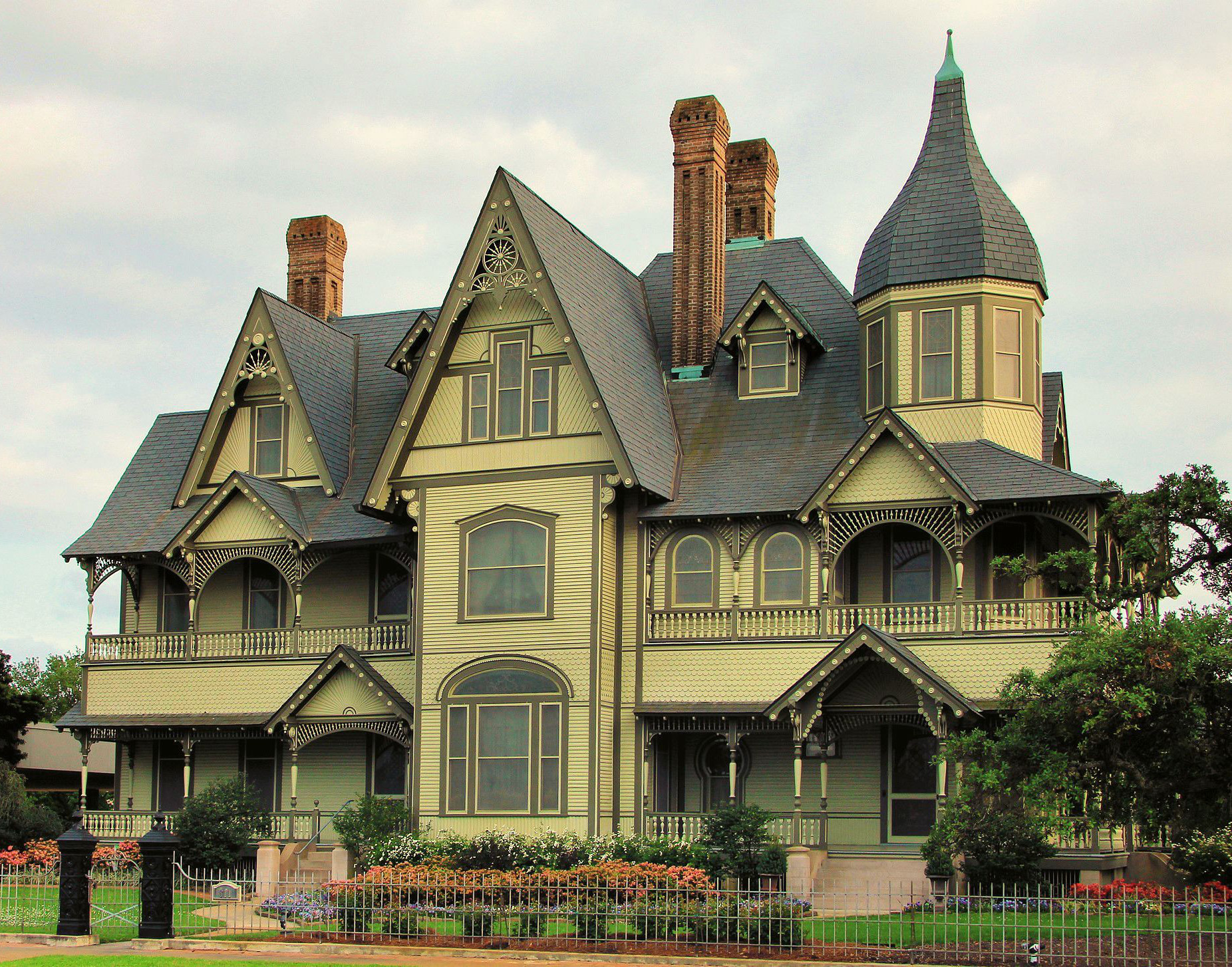 W. H. Stark House, Orange, Texas. Credit Larry D. Moore