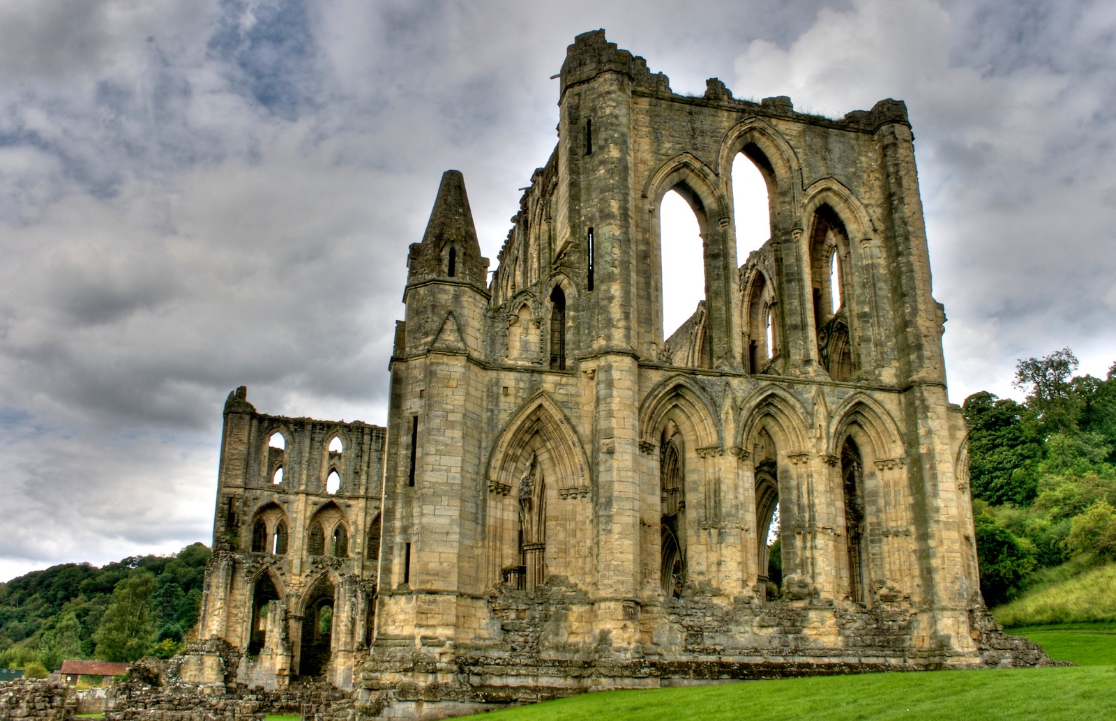  Rievaulx Abbey. Credit Mike Peel