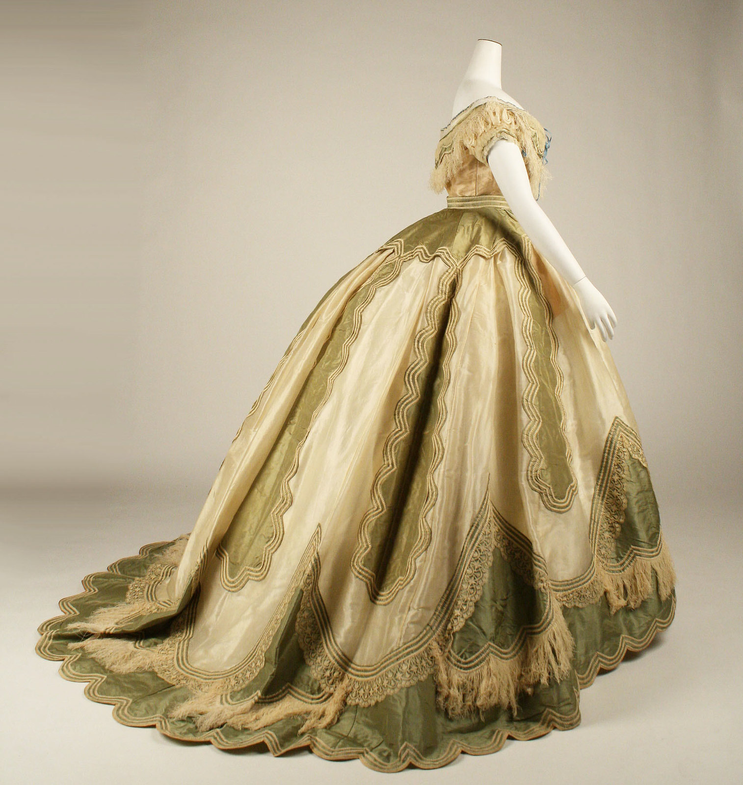 1865, French, silk. memuseum