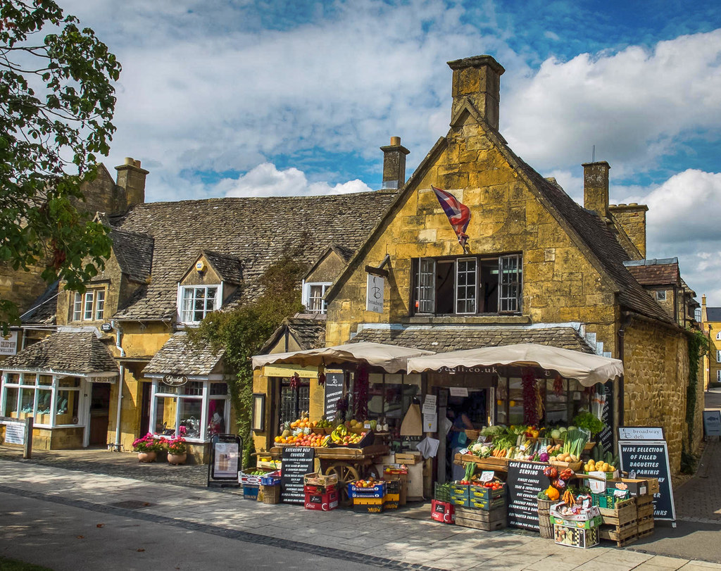 Traditional corner shop in Broadway, Worcestershire. Credit Bob Radlinski, flickr