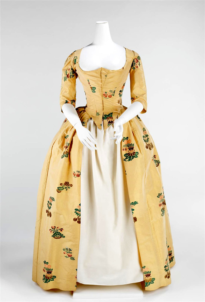 1776. Robe à l'Anglaise. British. Silk