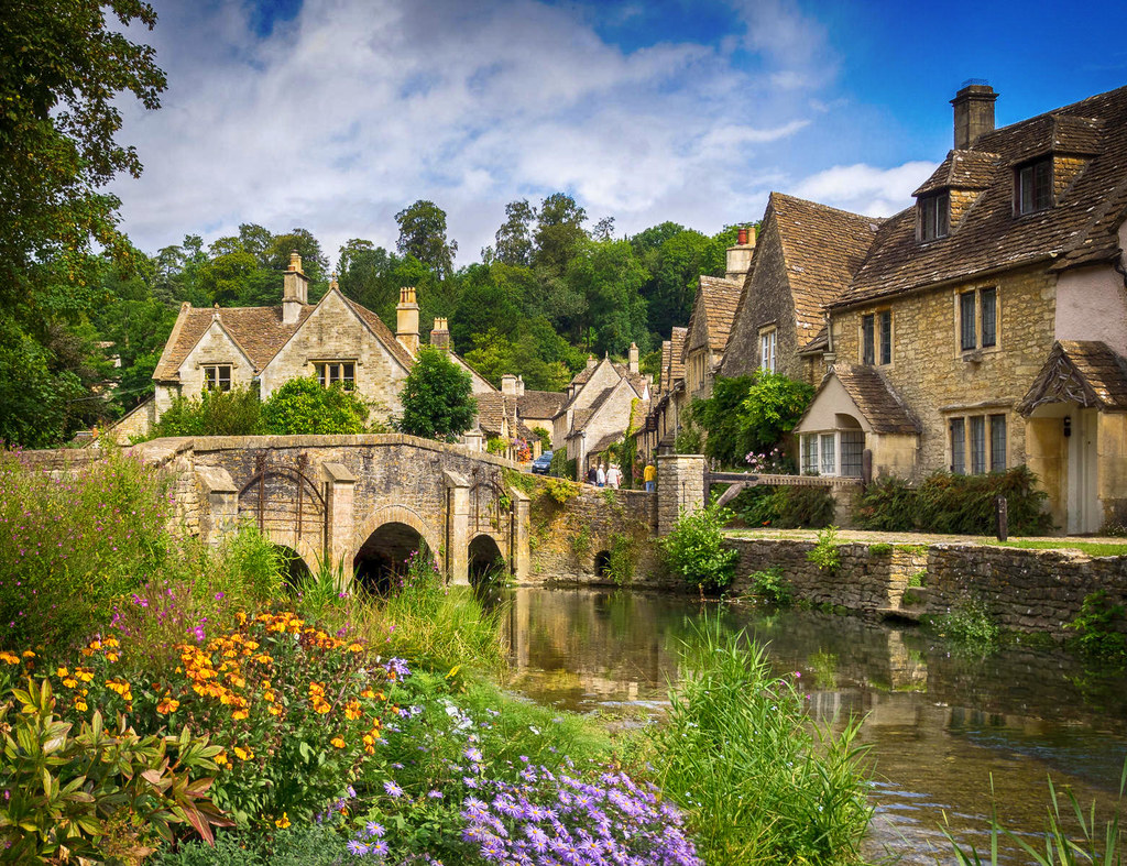 Castle Combe, Wiltshire. Credit Bob Radlinski, flickr