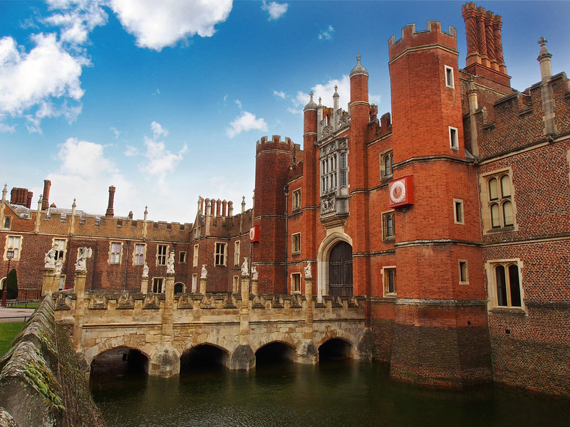 Hampton Court moat. Credit David Farquhar, flickr