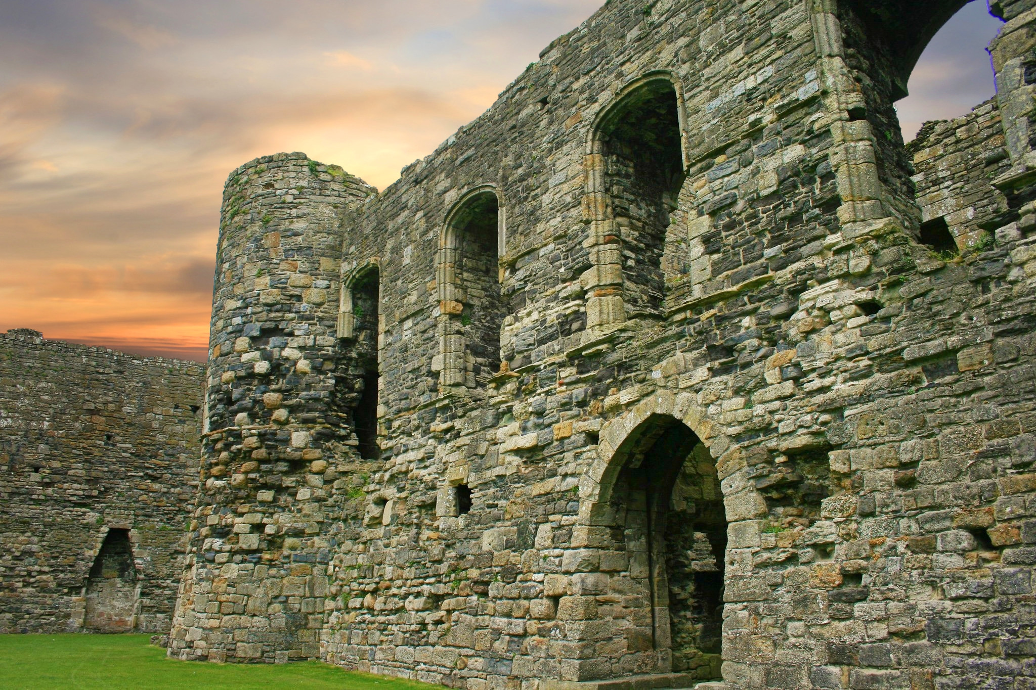 Beaumaris Castle. Credit Christopher Keslar, flickr