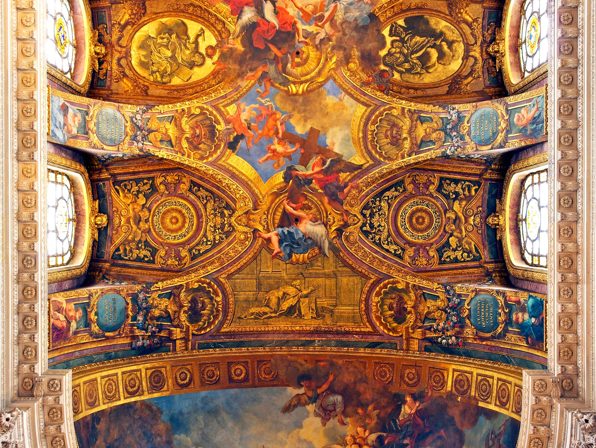 Royal chapel of the Palace of Versailles. Credit Jebulon