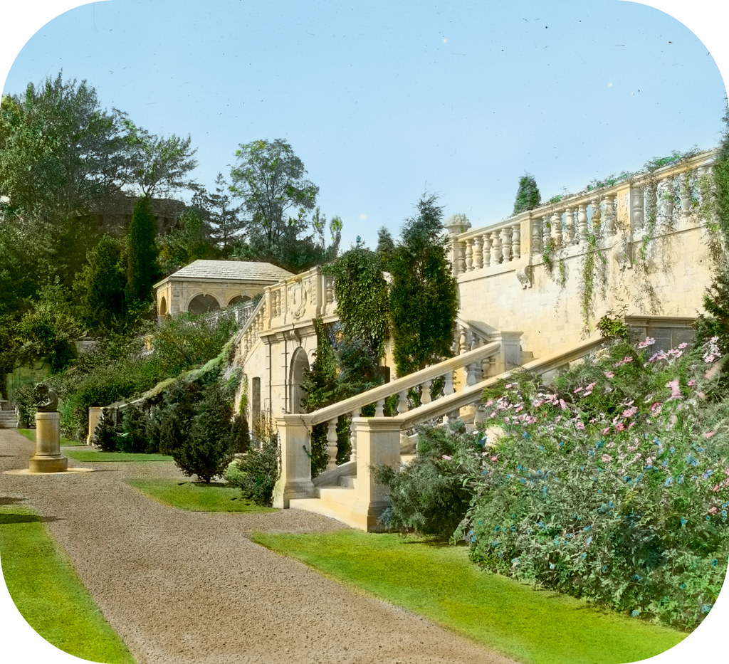 'Killenworth,' George Dupont Pratt house, Glen Cove, New York. Terrace steps