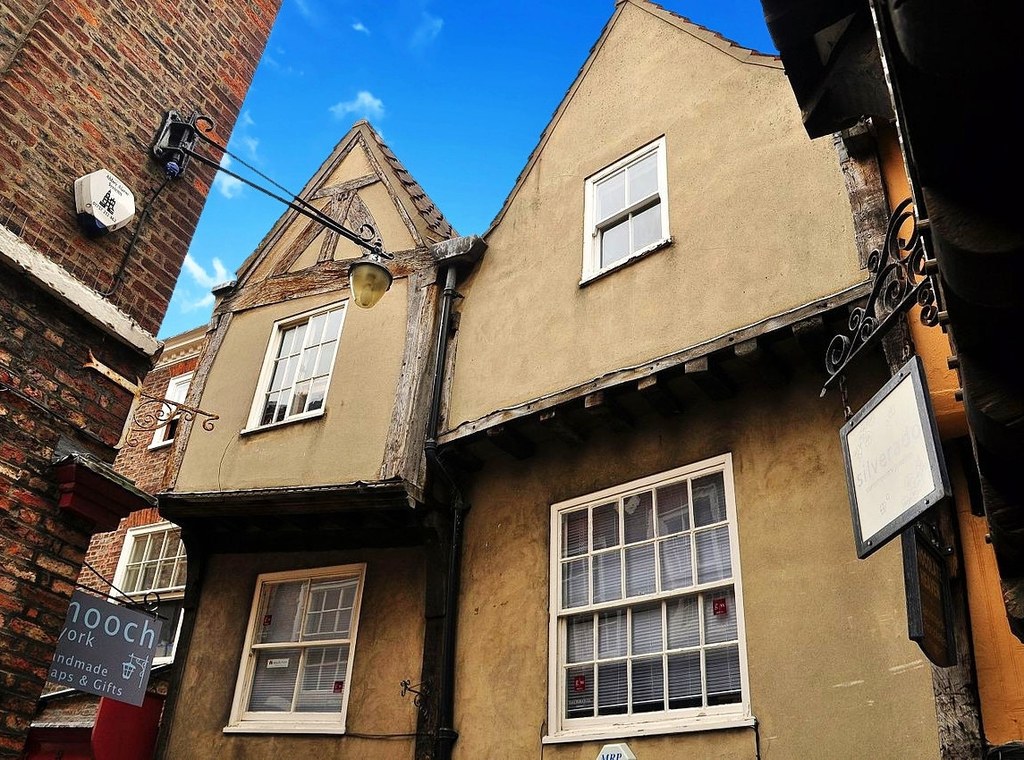 The Shambles' overhanging buildings. Credit Nilfanion