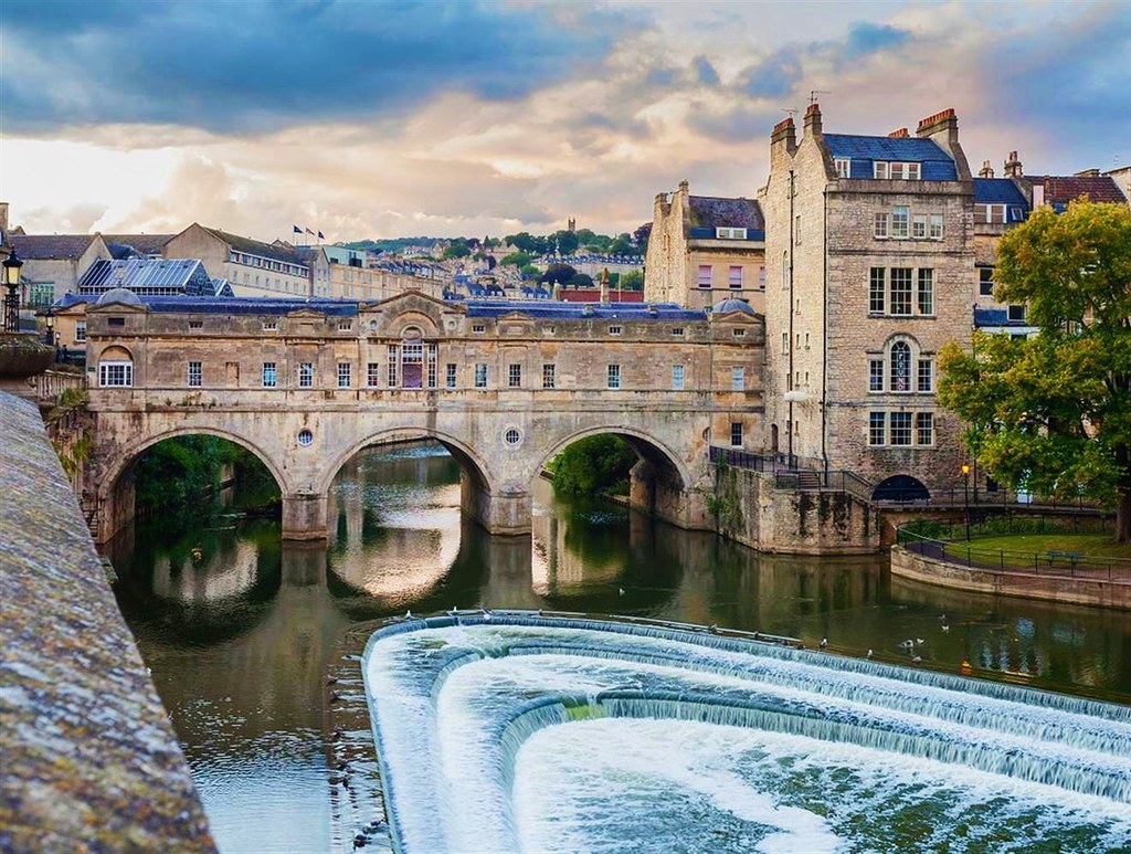 Pulteney Bridge, Bath, England. Credit Diego Delso