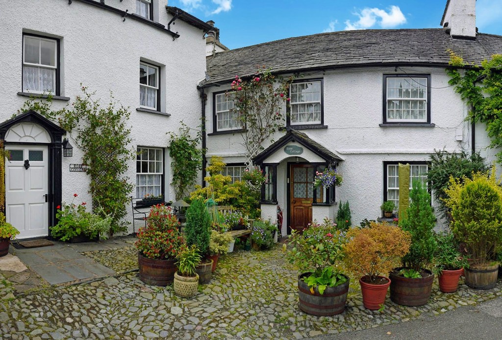Rose Cottage, Hawkshead, The Lake District. Credit SwaloPhoto