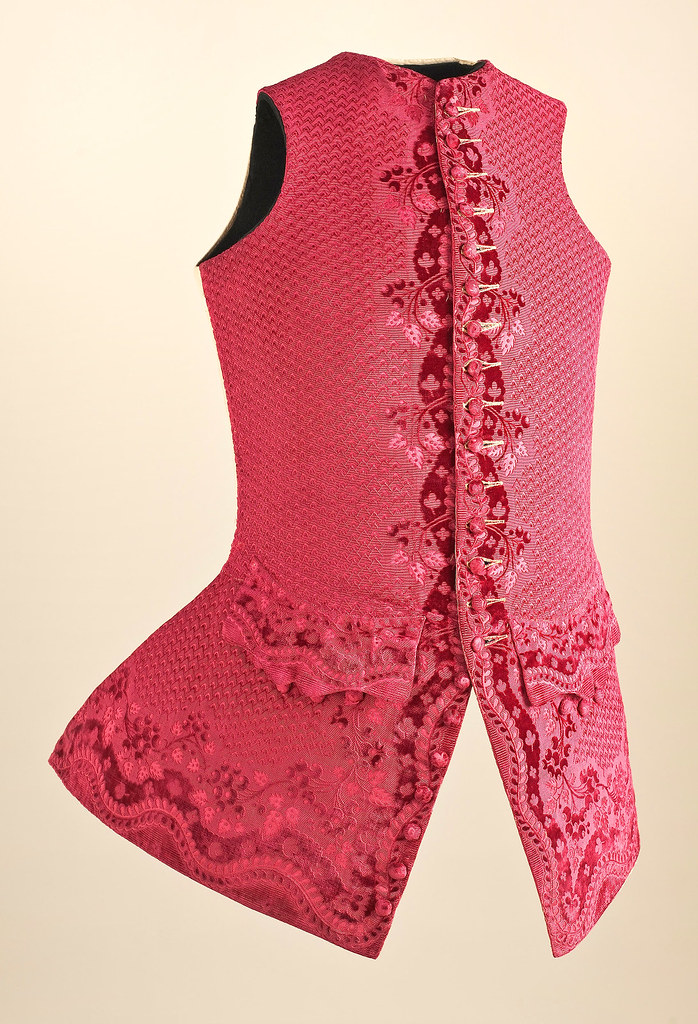 1750. French. Silk cut, uncut, and voided velvet (ciselé) on satin foundation. LACMA