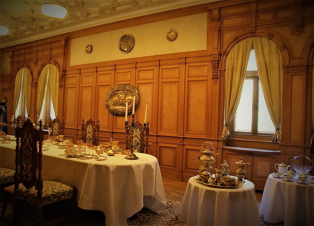 Pelisor Castle. Credit Gaspar Ros