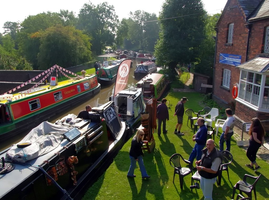 Huddlesford Canal Gathering, Lichfield. Credit Donald Judge, flickr 2
