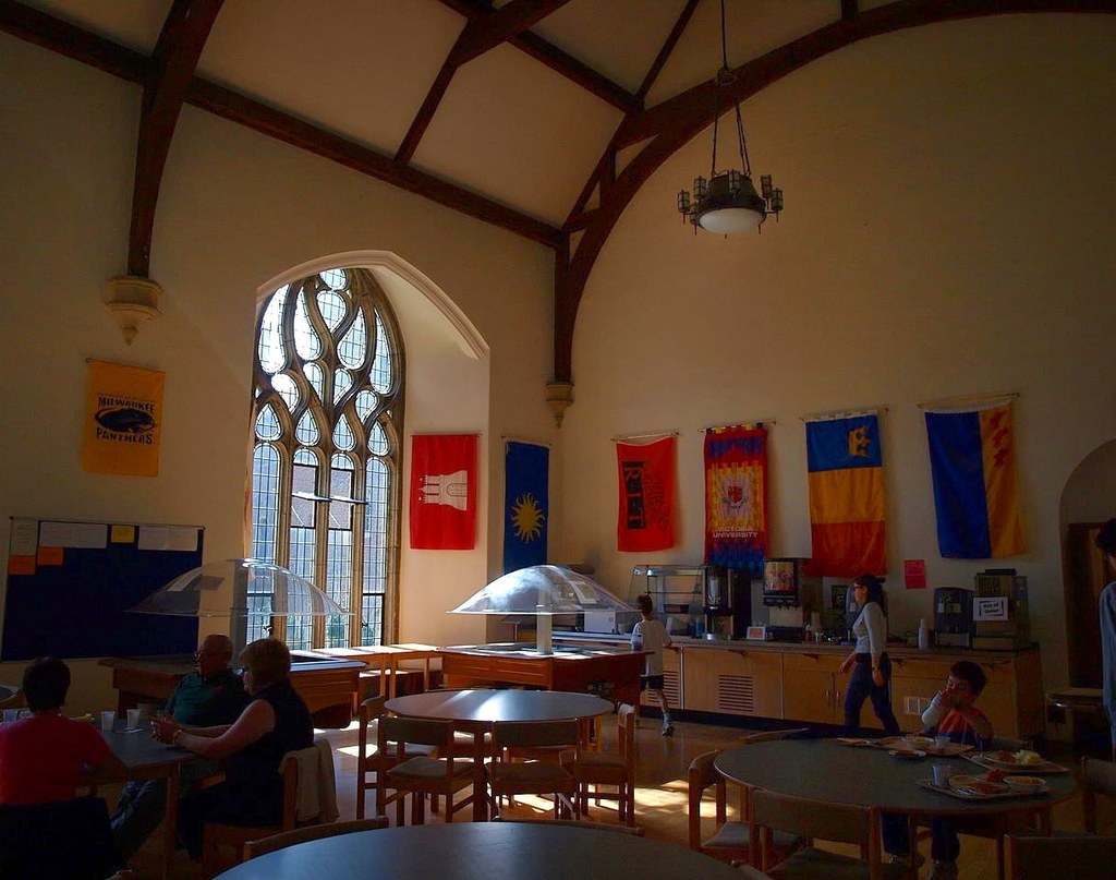 Herstmonceux Castle, Dining Hall. Credit 6mat1