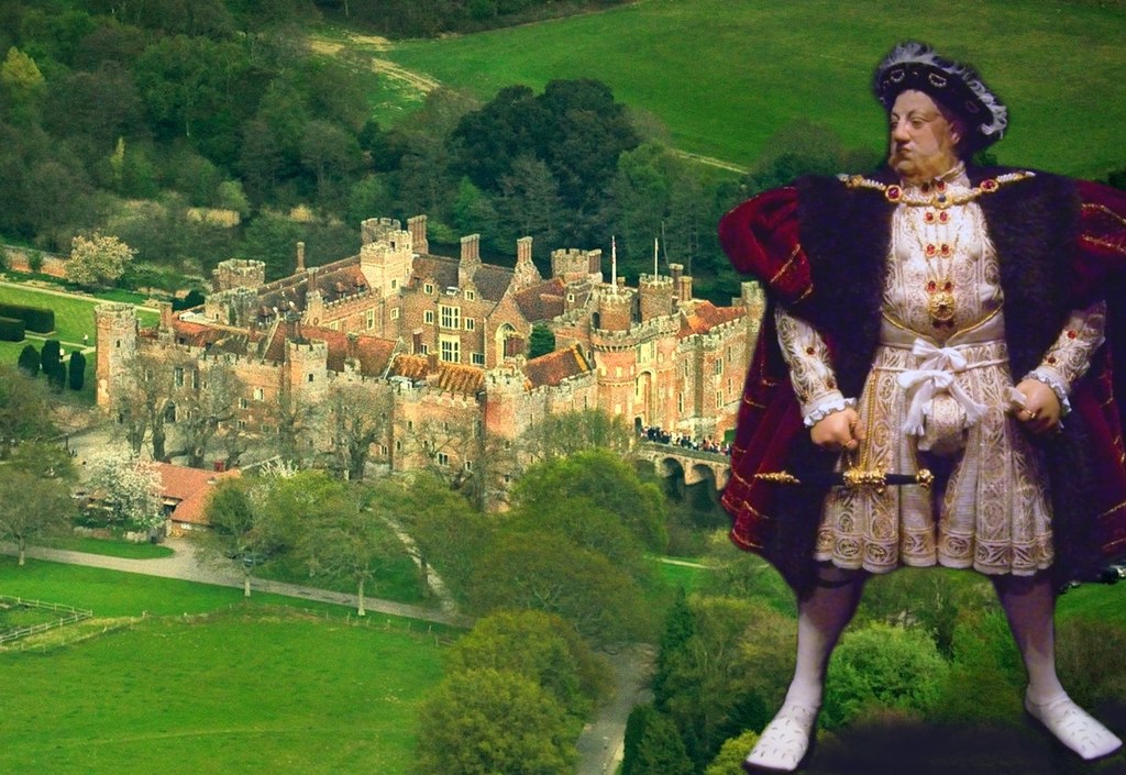 King Henry VIII historical portrait sculpture by artist-historian George Stuart. Credit Mary Harrsch, Lieven Smits