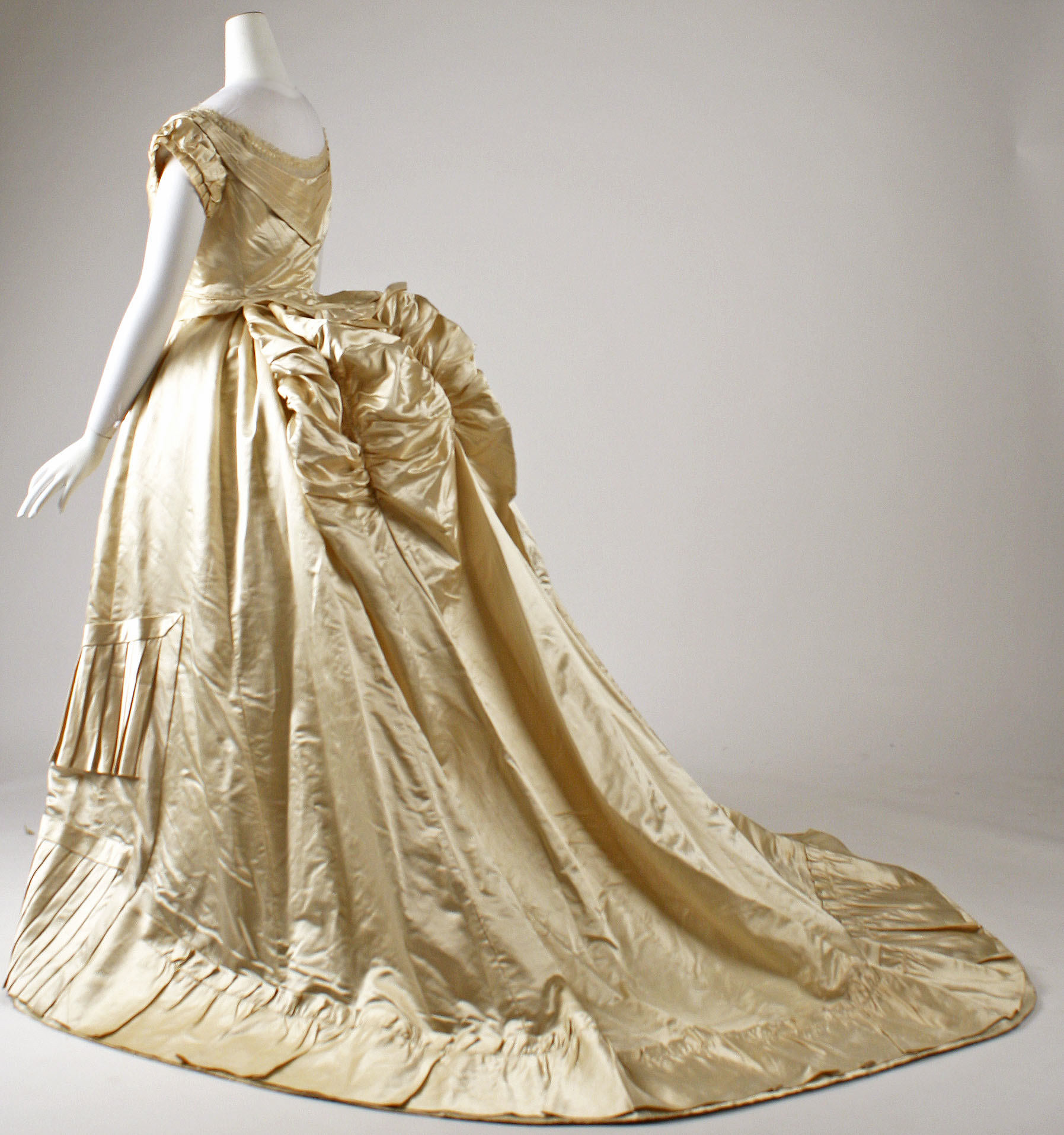 1876 Ball gown. French. Silk. metmuseum