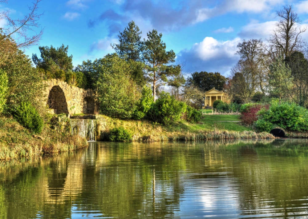 Stowe Gardens. Credit Baz Richardson, flickr