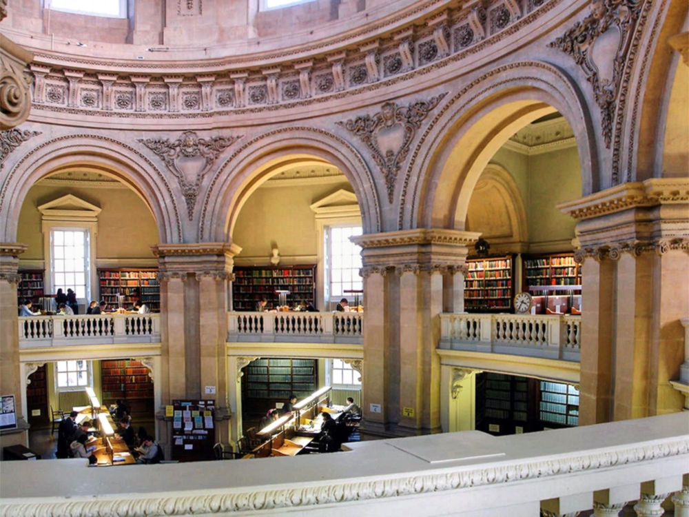 Radcliffe Camera interior. Credit Stickinho
