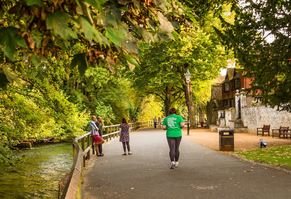 The Water Meadows riverside walk in Winchester. Credit Anguskirk, flickr