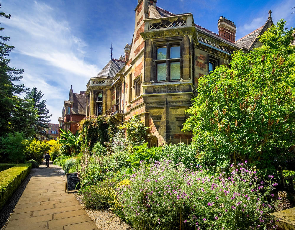 Ridley's Walk, Pembroke College, Cambridge. Credit Bob Radlinski, flickr