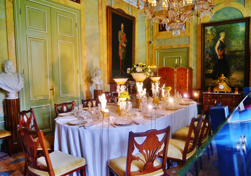 Dining Room, Doorn House. Credit Zairon