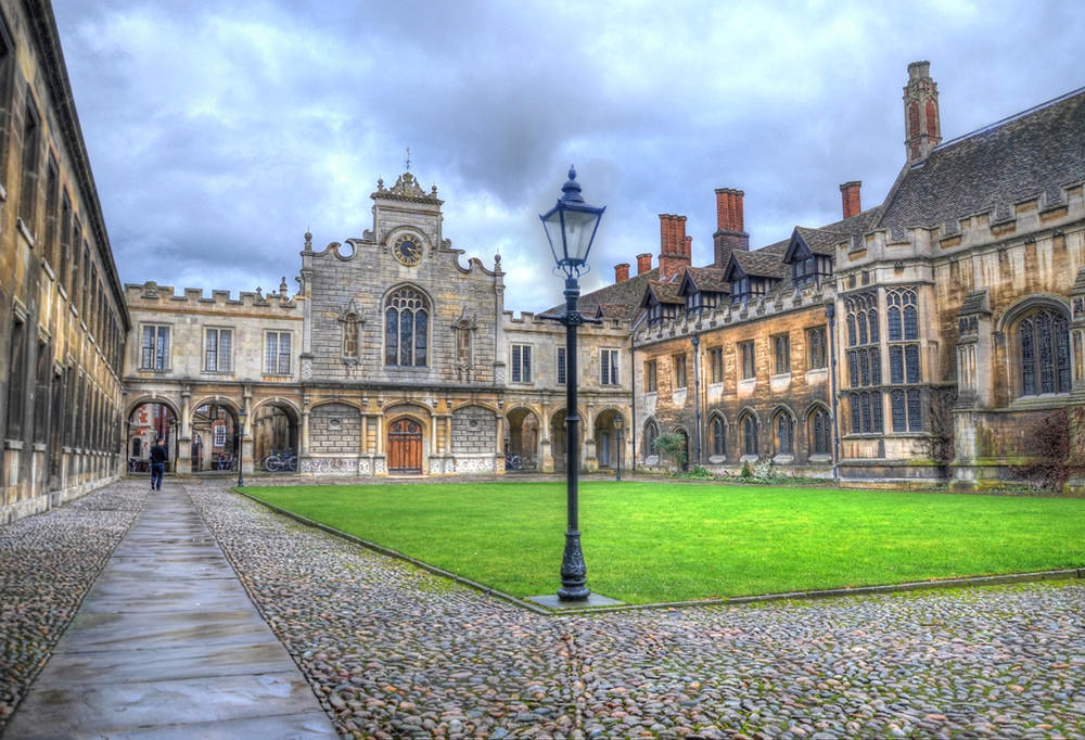Peterhouse, Cambridge. Credit Baz Richardson, flickr