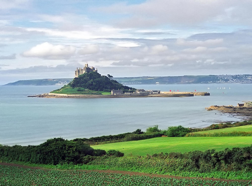 St Michael's Mount, Cornwall, England. Credit ukgardenphotos