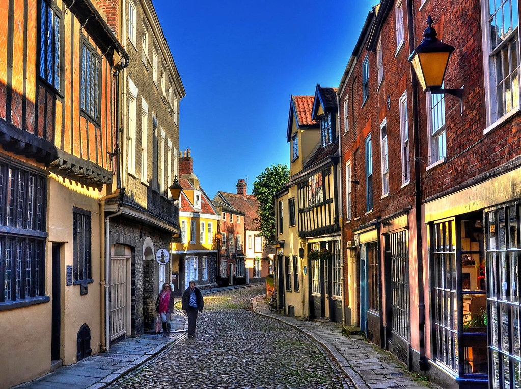 Elm Hill, Norwich. Credit Baz Richardson, flickr