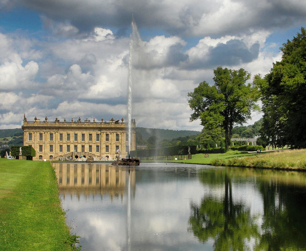 Chatsworth House South Front with Emperor Fountain. Credit Nessy-Pic