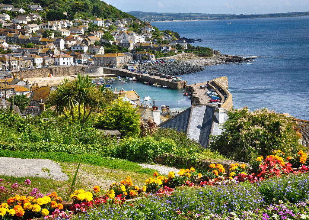 Mousehole, Cornwall. Credit Nilfinion