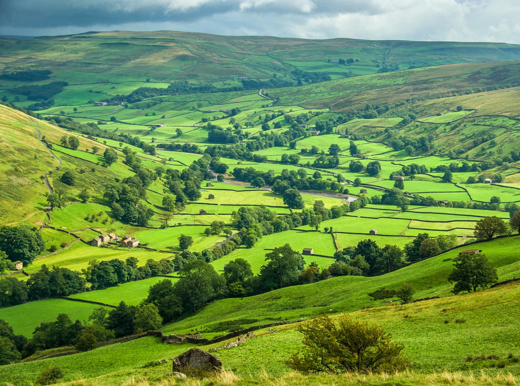 Swaledale in the Yorkshire Dales from the Pennine Way. Credit Bob Radlinski, flickr