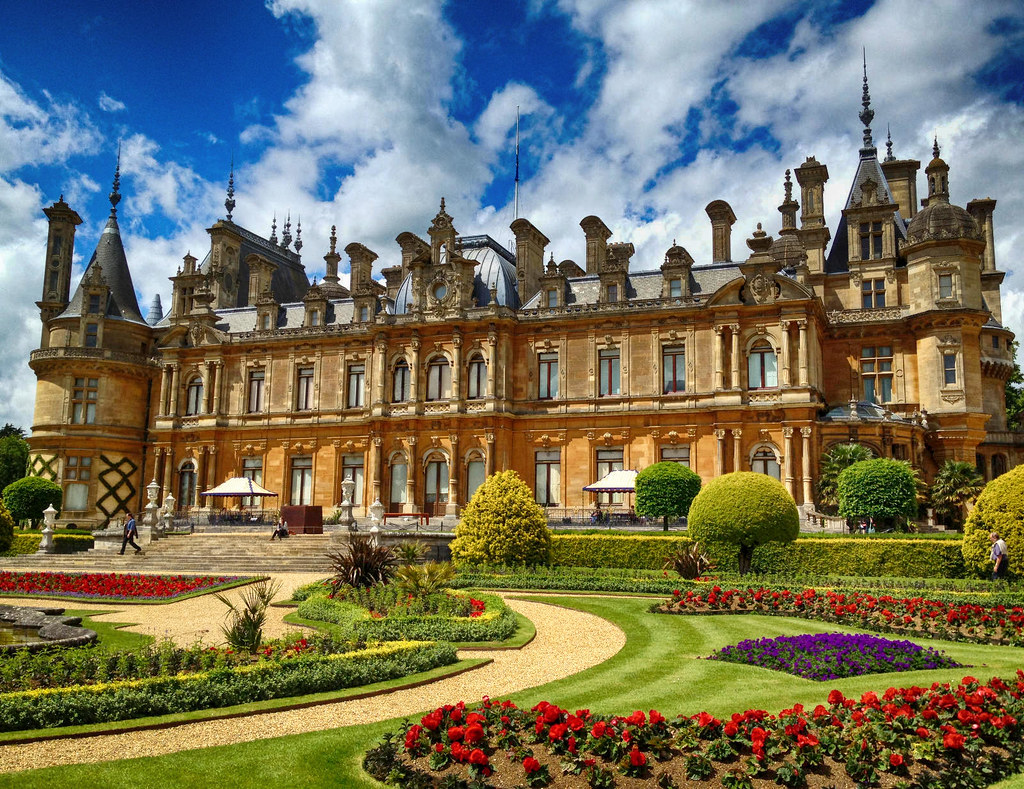 The south facade of Waddesdon Manor, Buckinghamshire. Credit GavinJA