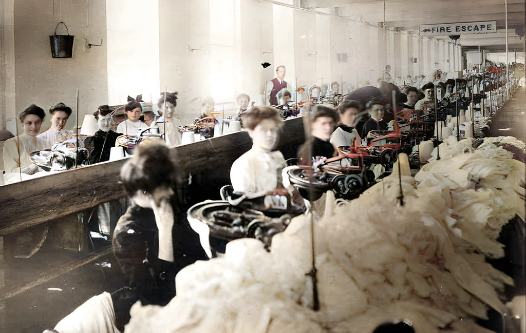 Garment workers, 1909