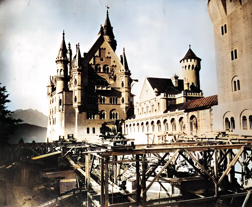 Neuschwanstein upper courtyard under construction, c. 1886
