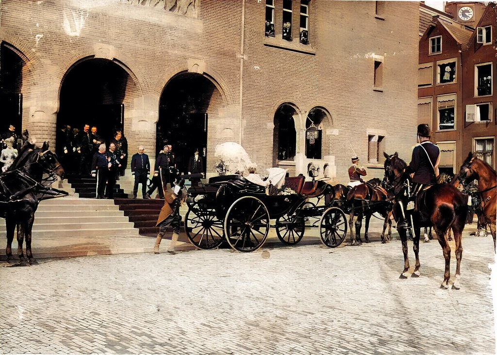 Opening of the Amsterdam Commodity Exchange, 1903
