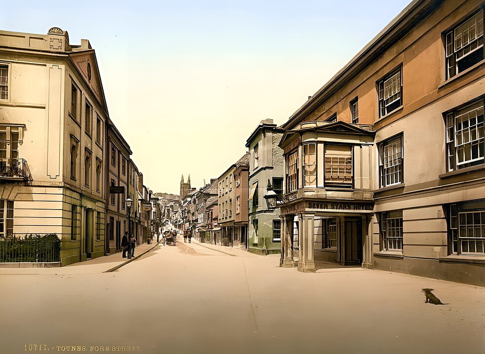 Fore Street, Totnes, Devon