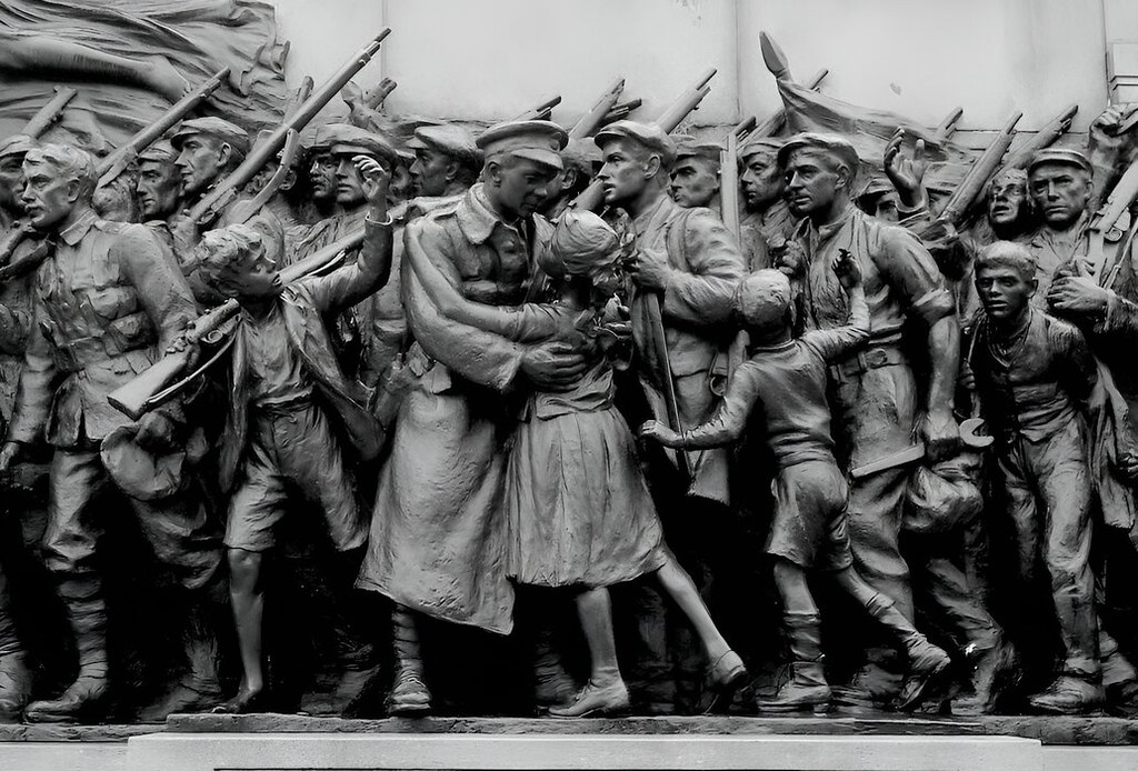 'The Response', World War I Memorial, Barras Bridge