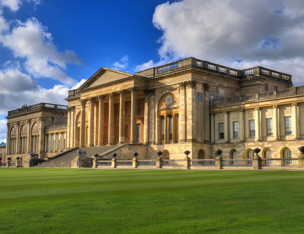 Stowe House, Buckinghamshire. Credit Baz Richardson, flickr