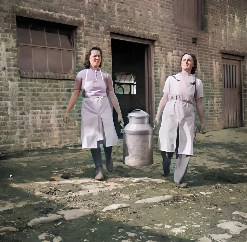 Life on George Casely's Farm, Devon, England, 1942