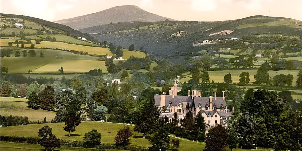 40 Beautiful Images of Wales from the 1890s